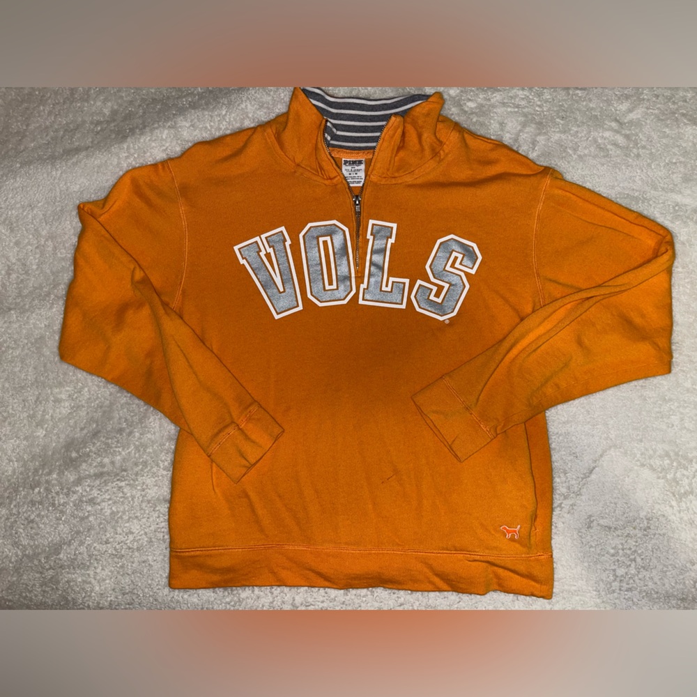 Vintage VS pink collegiate Tennessee pullover